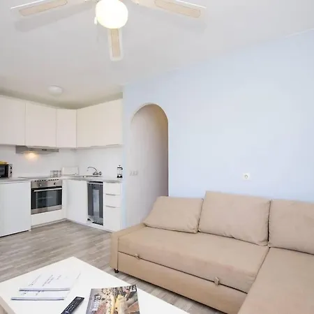 Bonito En Playa De Apartment Son Bou